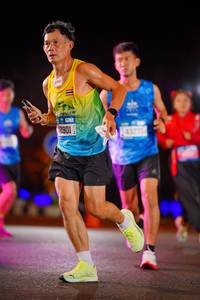 BIB: 2901
                            <button type="button" onclick="openModal(21544548)" class="btn btn-primary btn-sm float-right btn-popup" data-toggle="modal" data-target=".modal-high-quality">
                        <i class="fas fa-shopping-cart"></i> Add to Cart
                    </button>
                                            <button type="button" onclick="isThisMe(21544548, true)" class="btn btn-success btn-sm float-right btn-popup btn-isme hidden" data-toggle="tooltip" data-placement="bottom" title="นี่คือรูปของคุณใช่ไหม คลิกที่นี่เพื่อเอาเข้าอัลบั้ม">
                        <i class="fas fa-plus"></i> Add to album
                    </button>
                    <button type="button" onclick="isThisMe(21544548, false)" class="btn btn-warning btn-sm float-right btn-popup btn-isnotme hidden">
                        <i class="fas fa-ban"></i> Remove from album
                    </button>